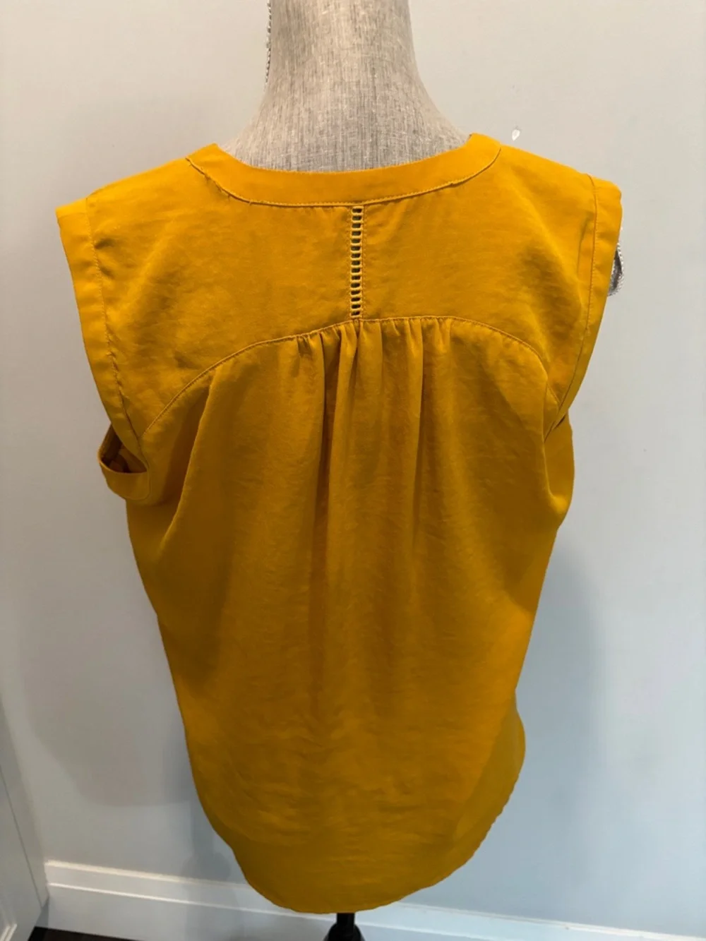 Anthro Maeve Mustard Lace Up Tank Embroidered Sleeveless Top Medium - Picture 9 of 14
